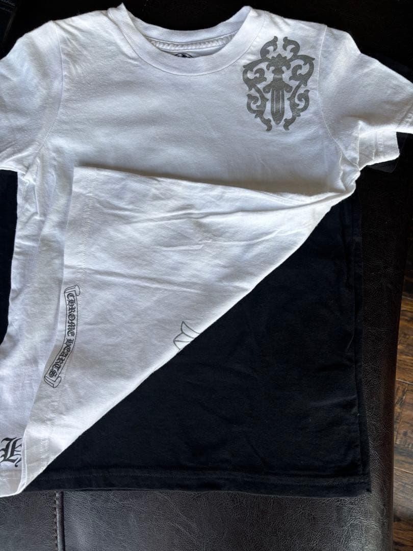 ちゃな助さま専用　CHROME HEARTS Tシャツ キッズ　サイズ6