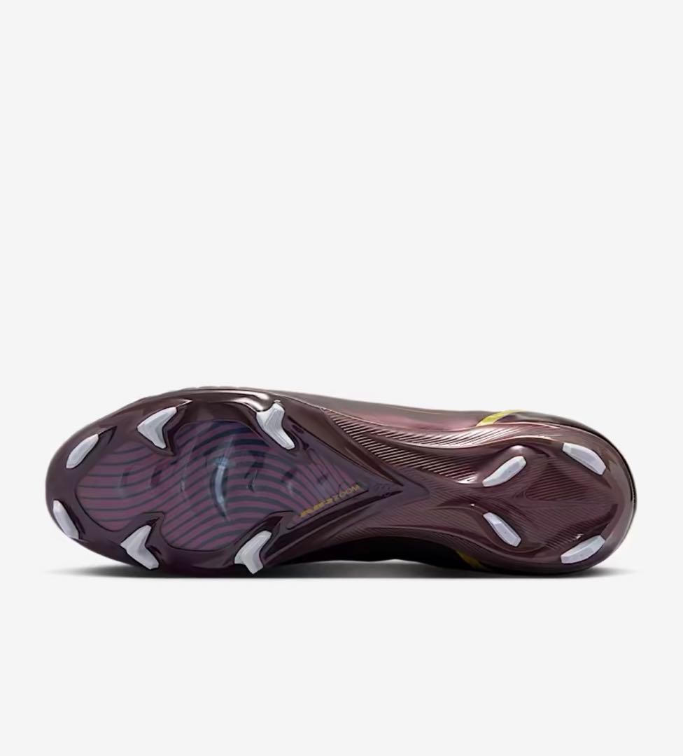 NIKE ズーム マーキュリアル ヴェイパー 1 RGN SE FG