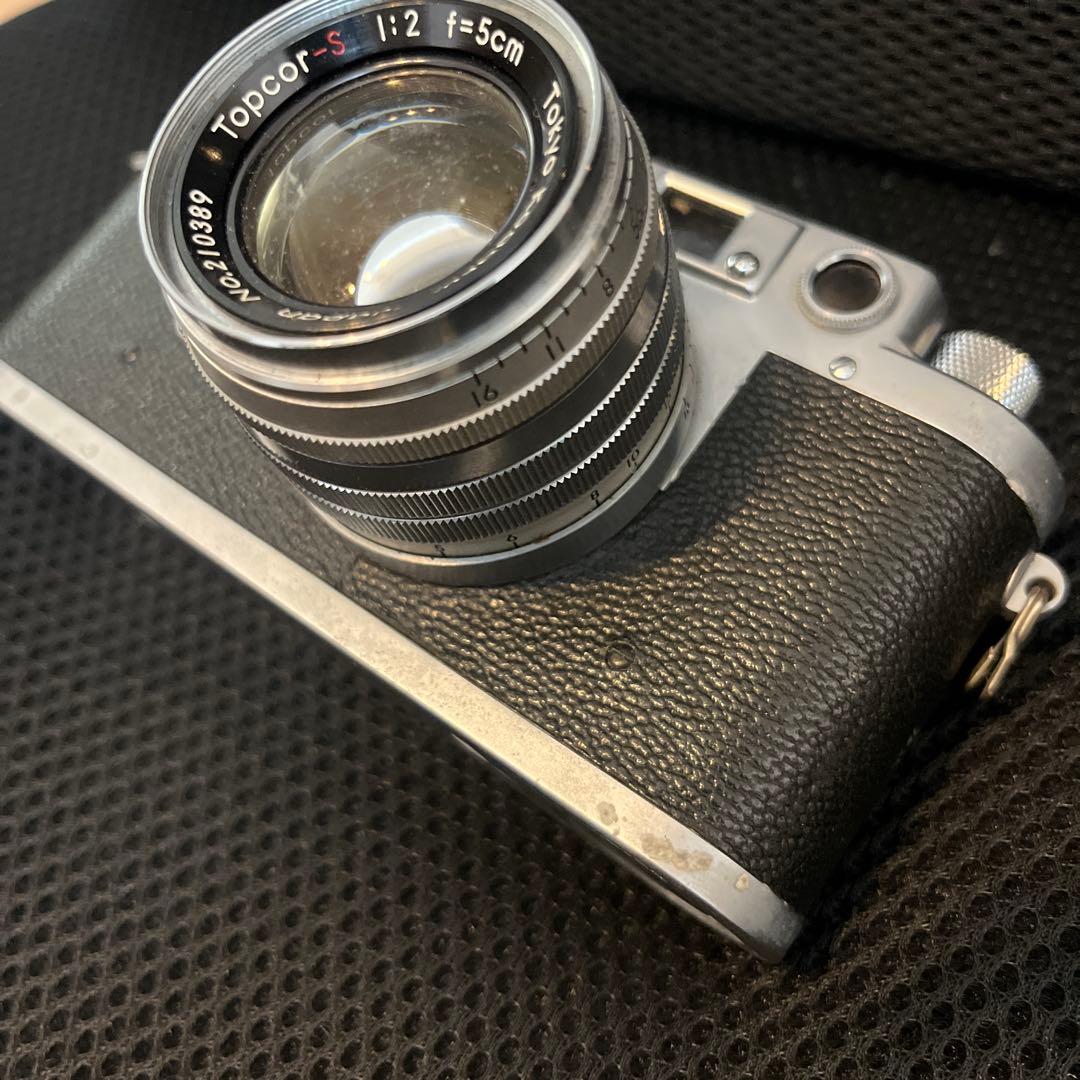 Leotax F レンジファインダーカメラ