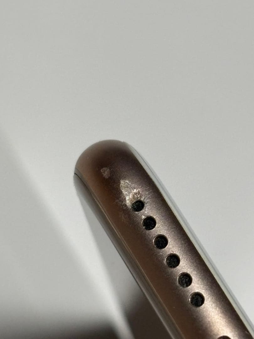 美品　iPhone 8　256GB　バッテリー95％　ゴールド　SIMフリー