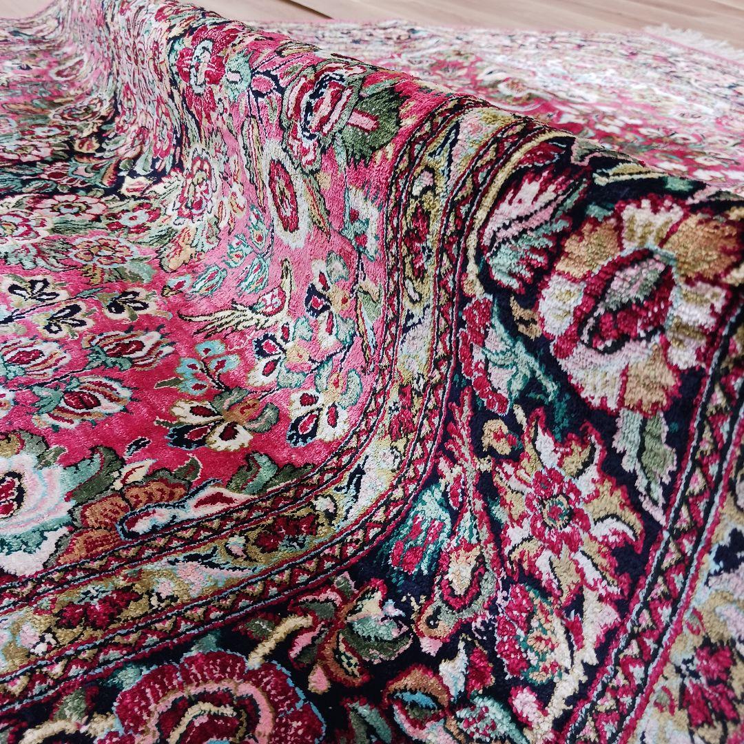 Y3009 ペルシャ絨毯 クム産 シルク100% 手織り81万ノット