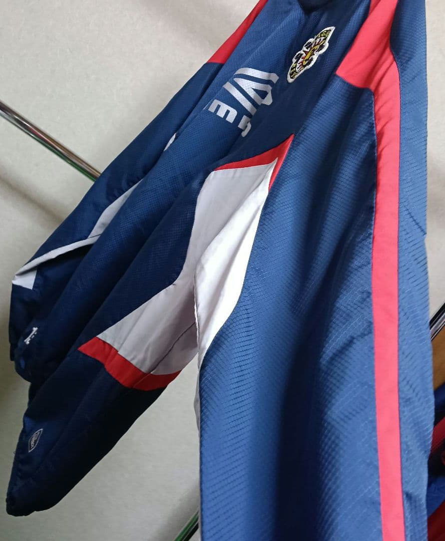 アンブロ製！ 柏レイソル 支給品no.13 長袖トレーニングピステ ネイビー