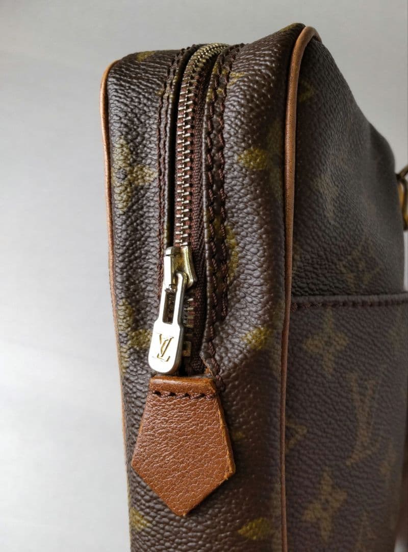 ルイヴィトン モノグラム ショルダーバッグ 旧ダヌーブ M3552
