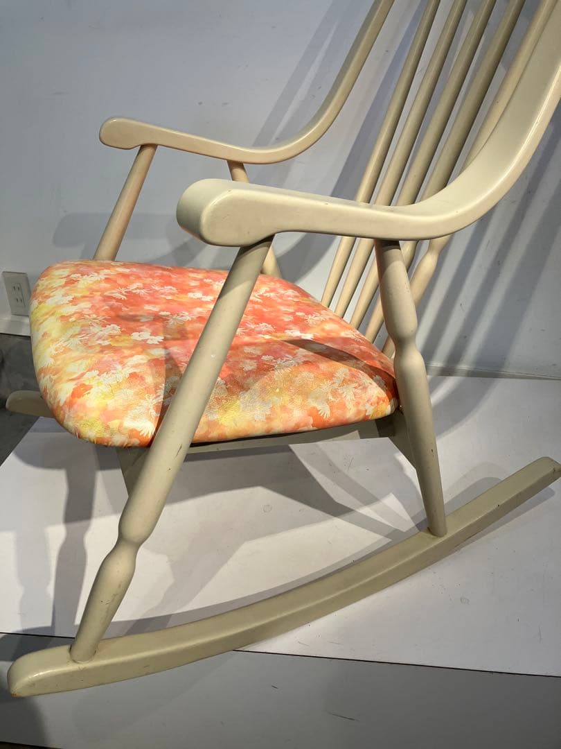 オールド、鳥取家具、ロッキングチェア、昭和レトロ、和モダン、キツツキ、日進木工、