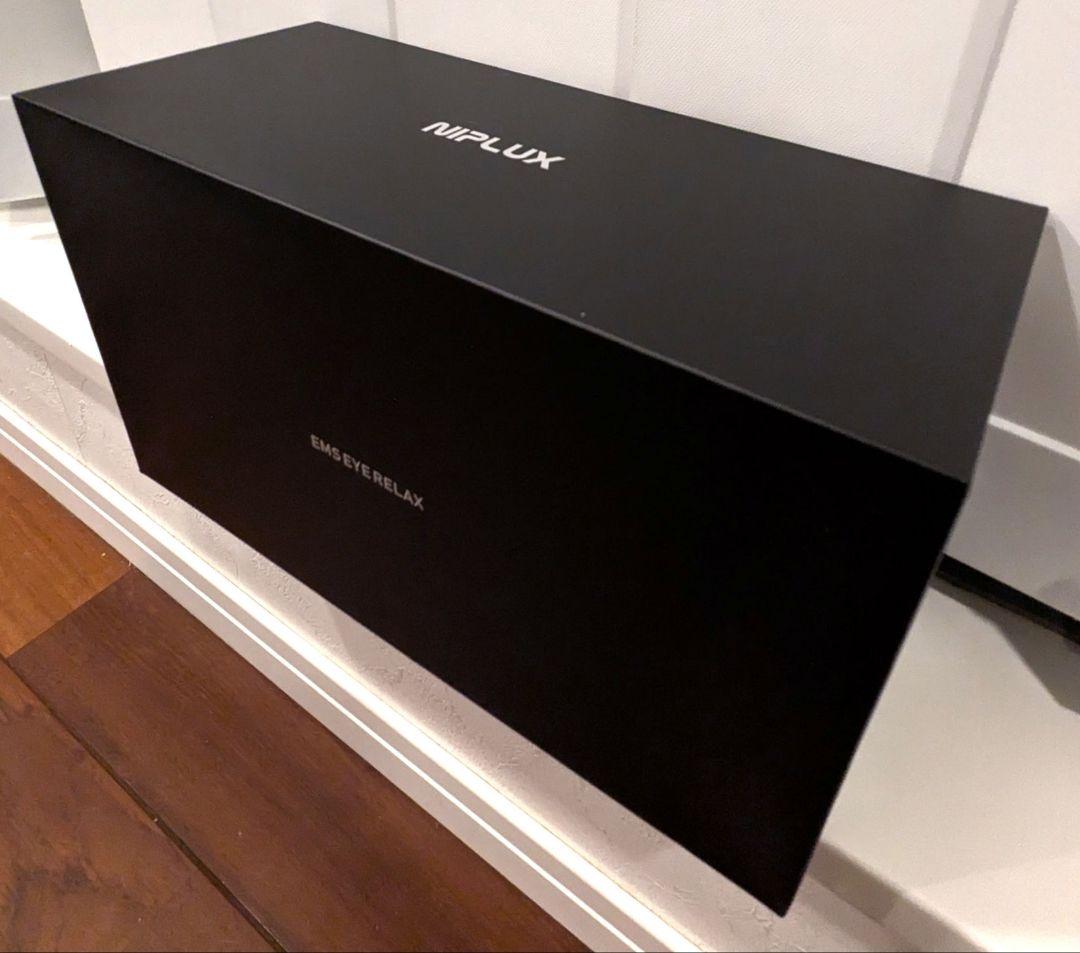 【新品】　NIPLUXニップラックス EMS EYE RELAX アイリラックス