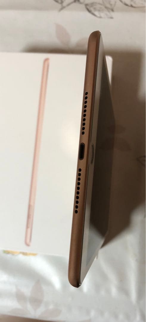 iPadminiWi-Fi+Cellular 第5世代ゴールド64G箱充電極美品
