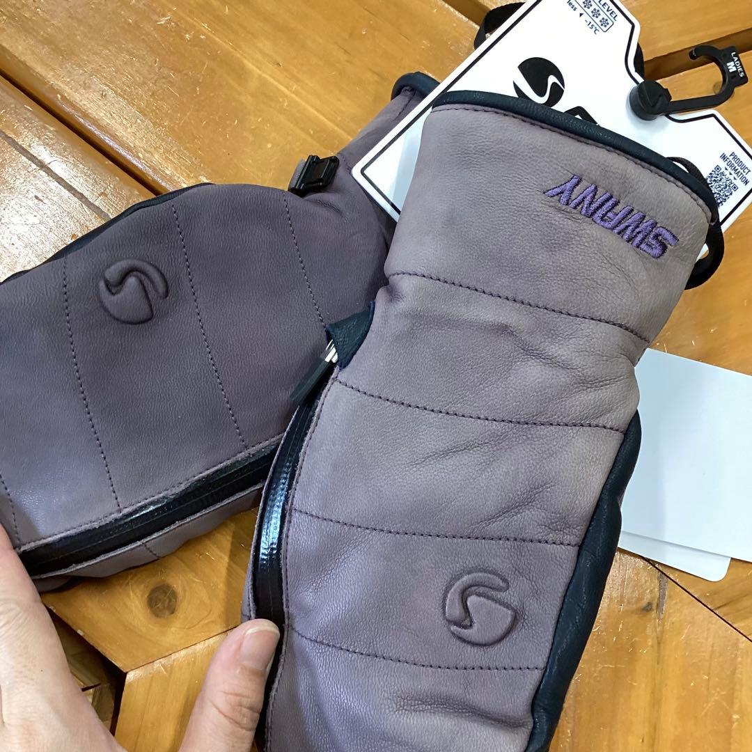 【店頭展示品、色褪せあり】　SWANY スノーボードグローブ　レディース　M
