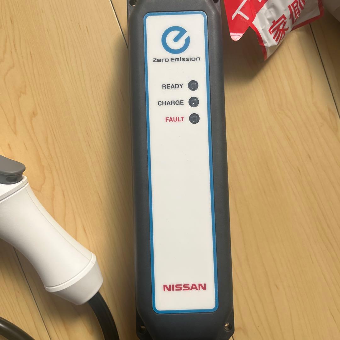 NISSAN Zero Emission リーフ