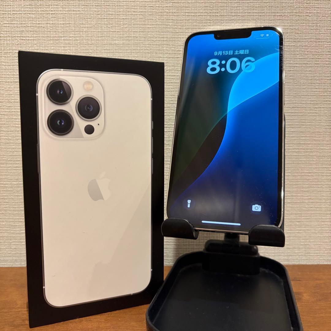 【hiro】iPhone 13 Pro シルバー 本体 1TB