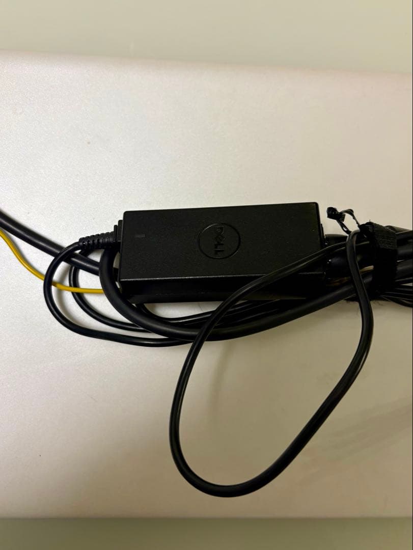 Dell ノートパソコン Inspiron 15 3501 ホワイト