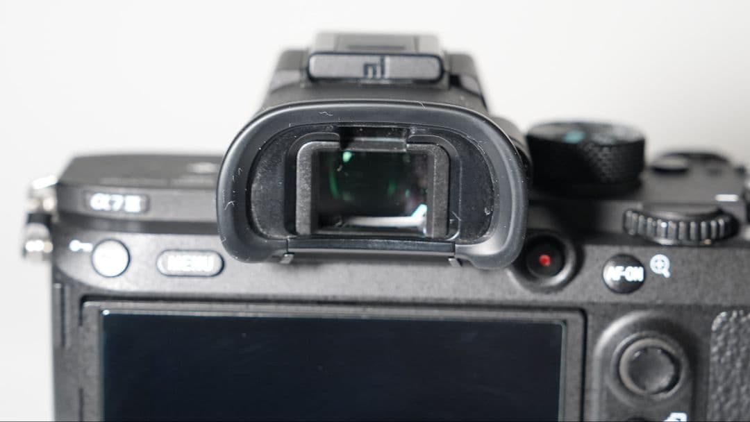 SONY α7 III
