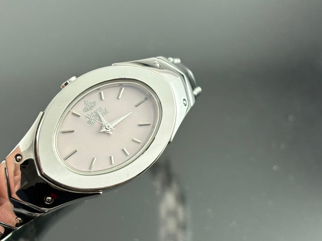 電池交換済み レディース ヴィヴィアンウエストウッド アーマーウォッチ動作品