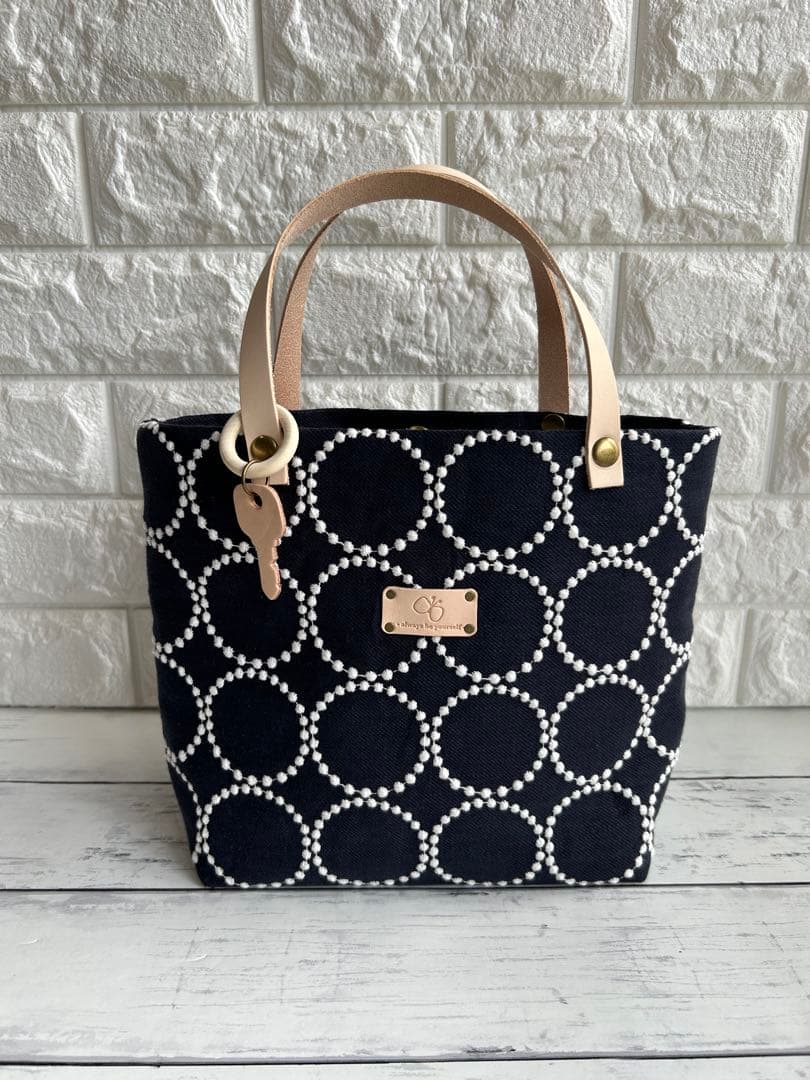 【952】フォロワー500人突破感謝ミナペルホネンタンバリントートバッグネイビー