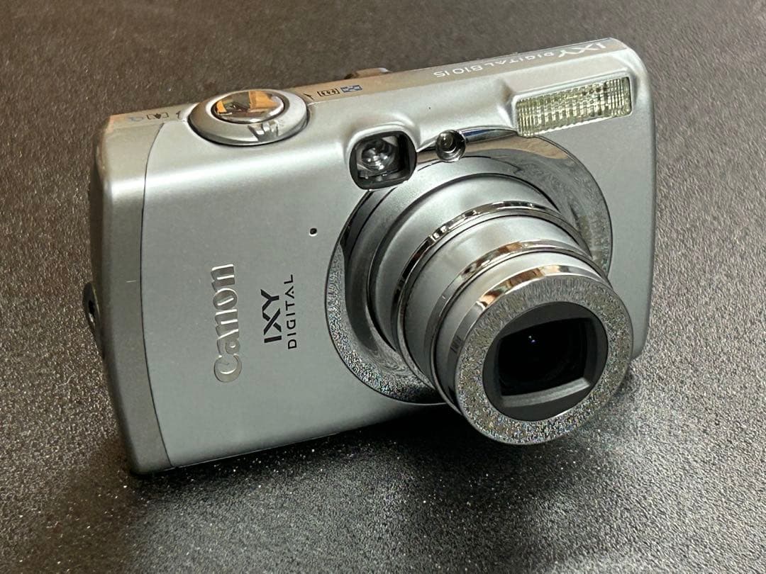 Canon IXY DIGITAL 810 IS シルバー