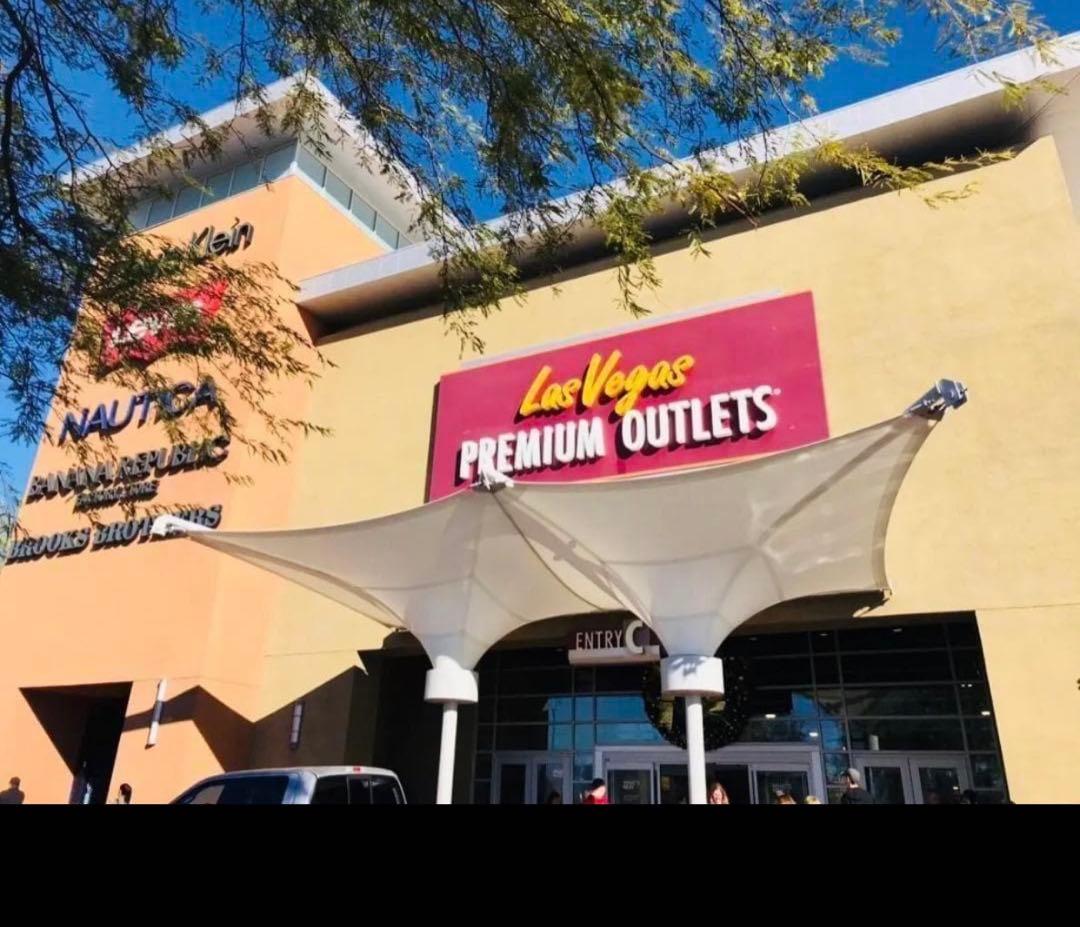 たおたろー　コーチCOACHスヌーピーコラボシグネチャー斜め掛けショルダー