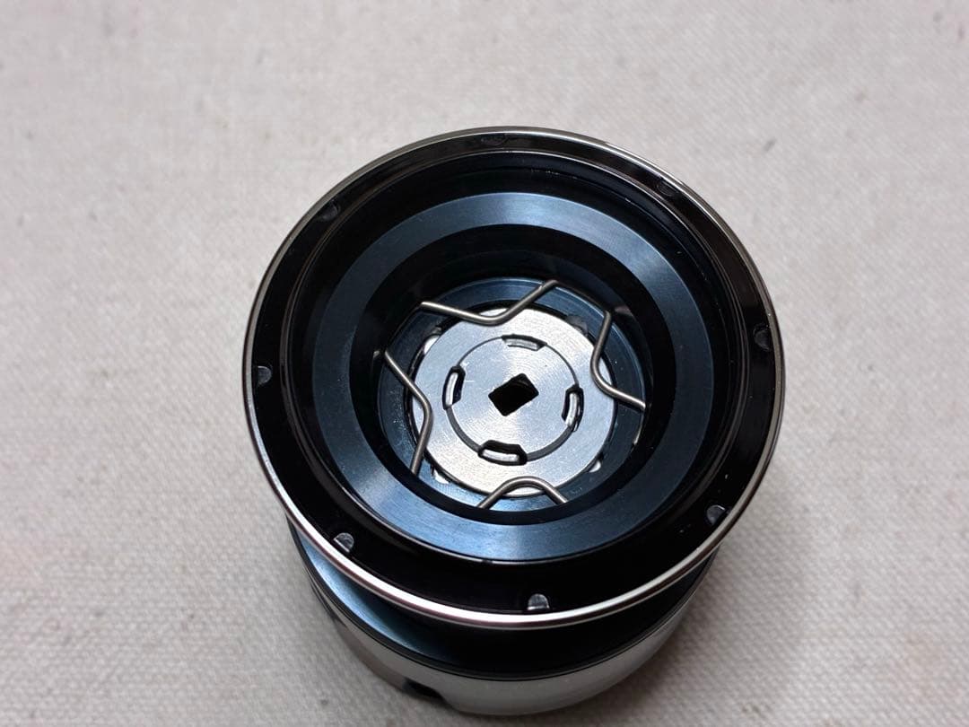 【未使用品】シマノ リール 21ツインパワーSW 4000XG【純正スプール】