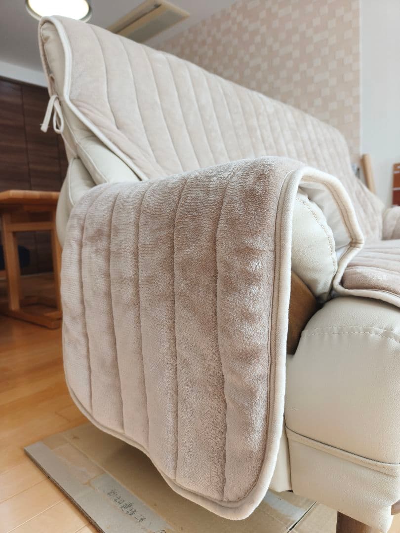 【使用3ヶ月・極美品】ニトリ 3人掛けソファ コウテイ3 Nシールド おまけ付