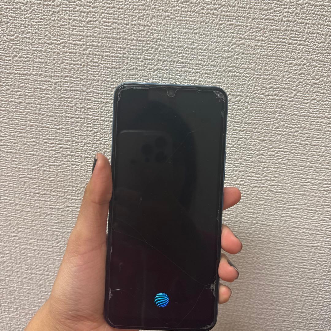 Vivo スマートフォン トリプルカメラ