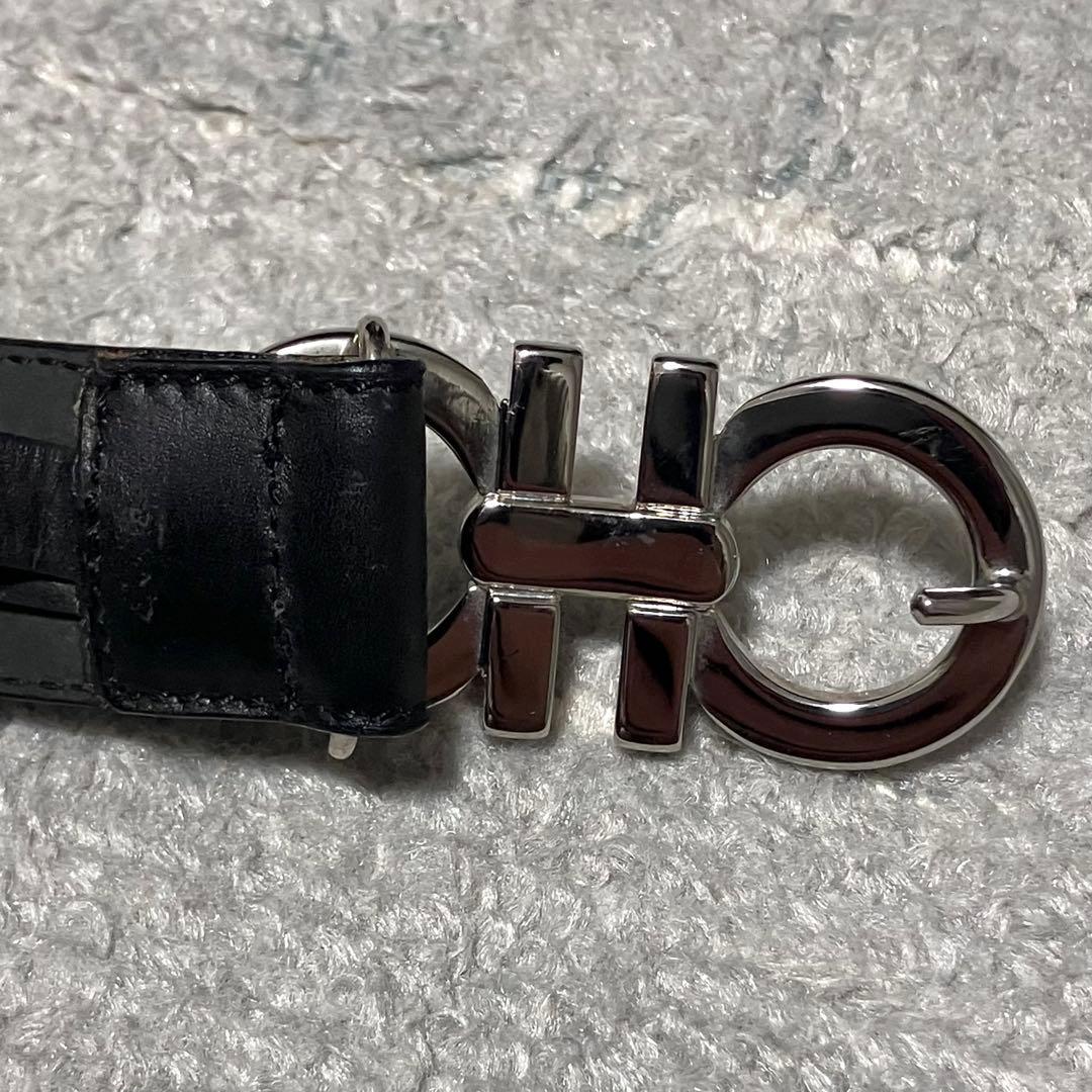 フェラガモ［ガンチーニ］ベルト　シルバー金具　ブラック　レザー　レディース