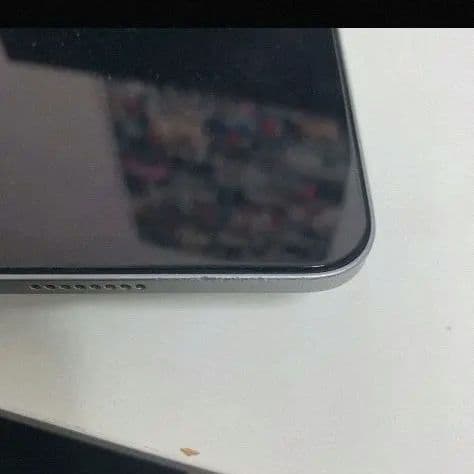 iPad Pro 11インチ 第4世代 256gb M2＋カバー付き　リン