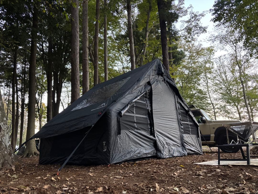 そ*も様 一回使用　希少ブラックMountainhikerインフレータブル　エア