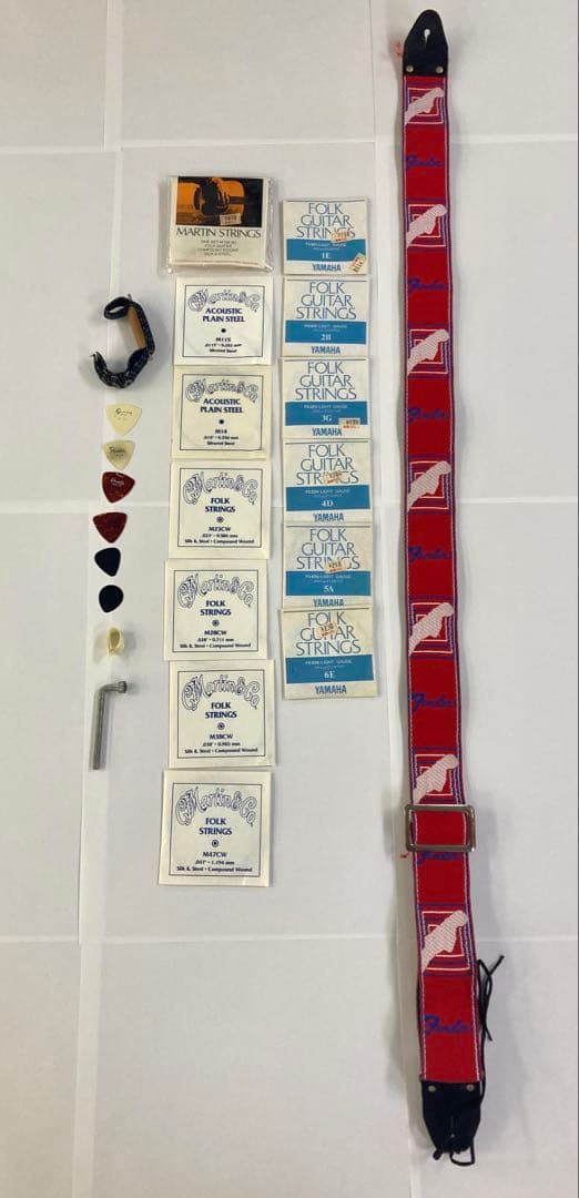 YAMAHA FG-301 アコースティックギター ケースFenderストラップ