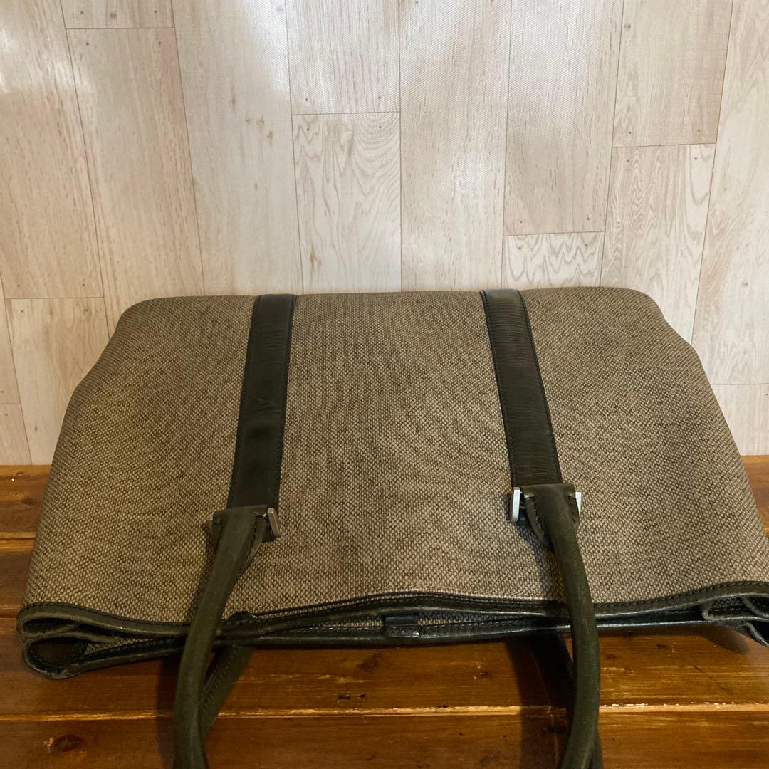 HERGOPOCH 肩掛け可　A4収納 バッグ ブリーフケース 　エルゴポック