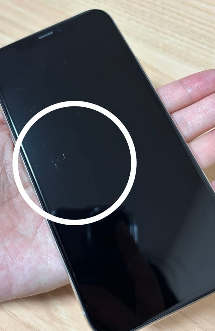 iPhone 11 pro シルバー　64GB SIMフリー