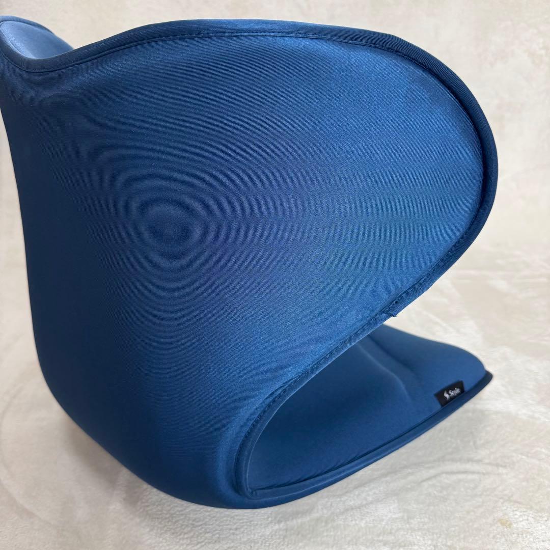 美品 MTG Style スタイル 座 椅子 ボディメイク シート スマート 青