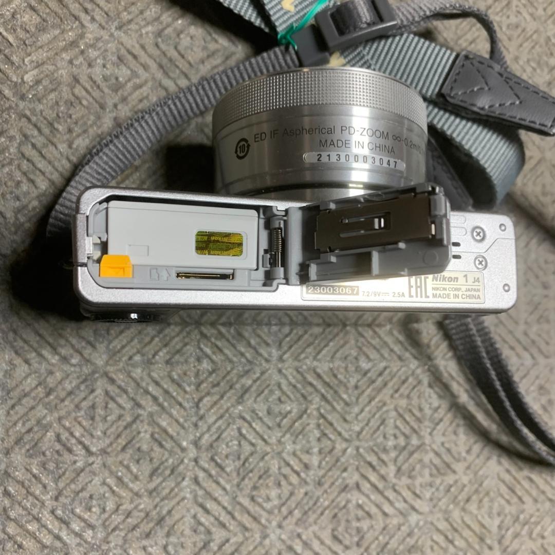 K859 ニコン ミラーレス一眼レフカメラ Nikon 1 J4