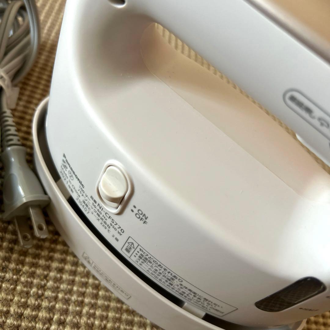 Panasonic 衣類スチーマー NI-CFS770-C ベージュ