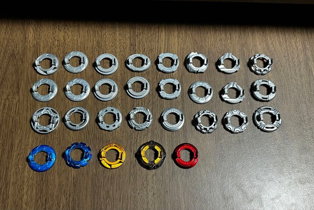 ベイブレードバースト 引退品