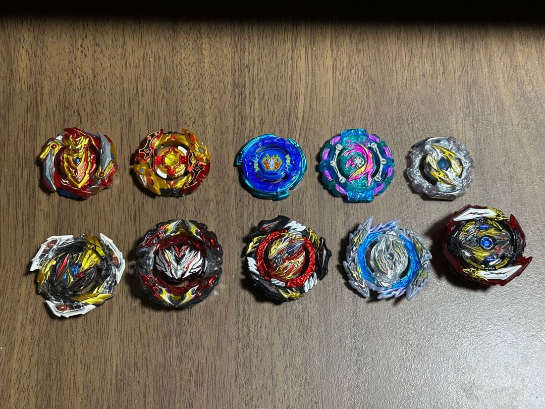 ベイブレードバースト 引退品