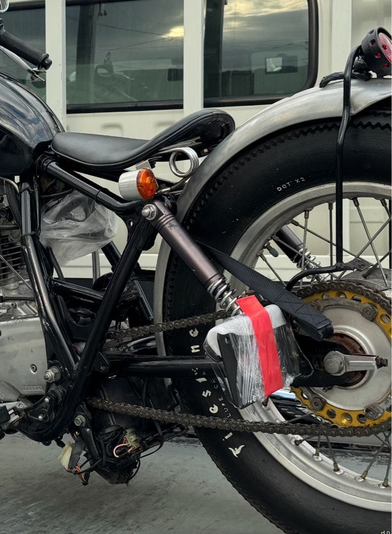 【希少品】イージーライダース ビレットサスペンション ハーレー SR400