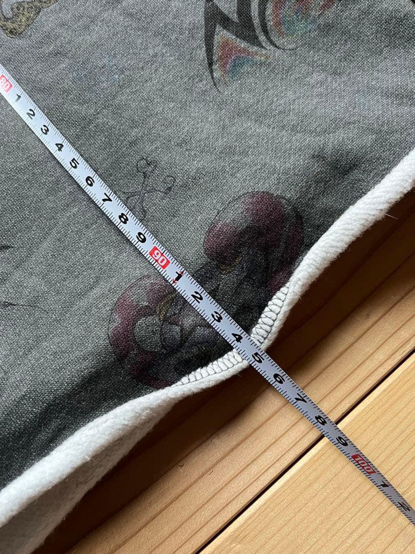 RE. 仲里依紗　セットアップ上下　スミクロ