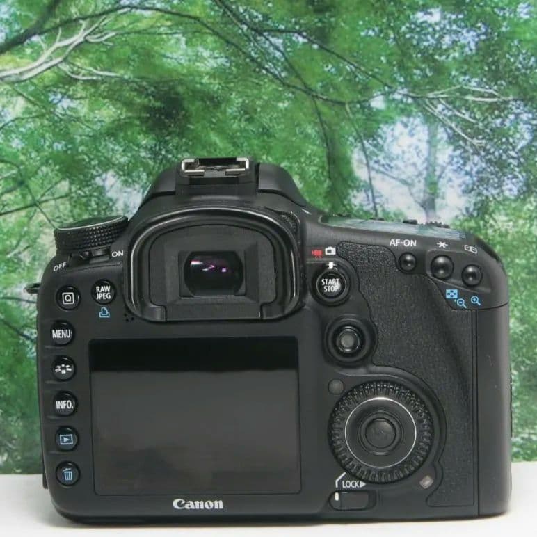 ❤️Canon EOS7D☆スマホに転送&超高画質で近くも遠くも動画も撮れる❤️