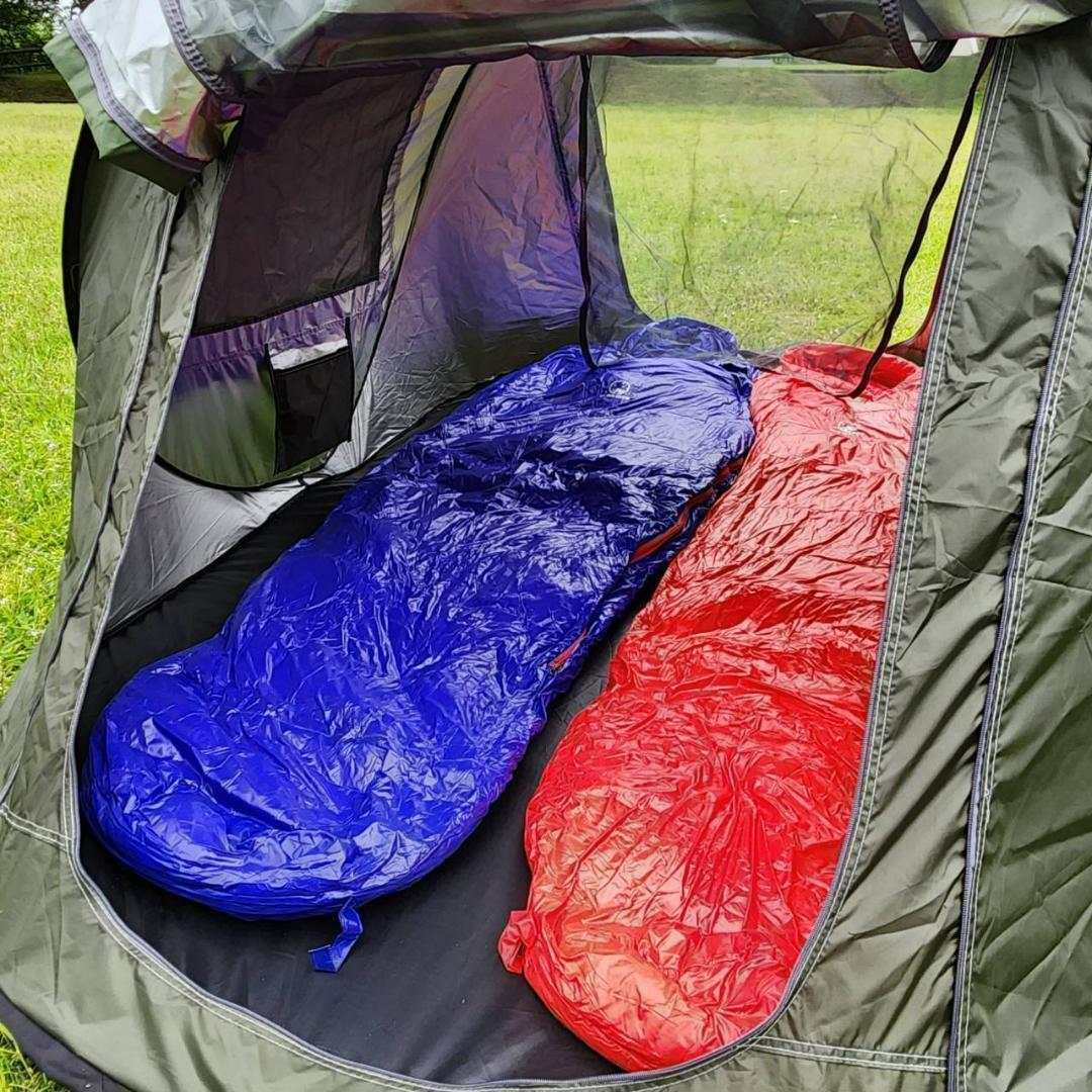 ✨後悔しない寝袋選び✨アウトドア　マミー型寝袋　ダウンシュラフ　黒　700g