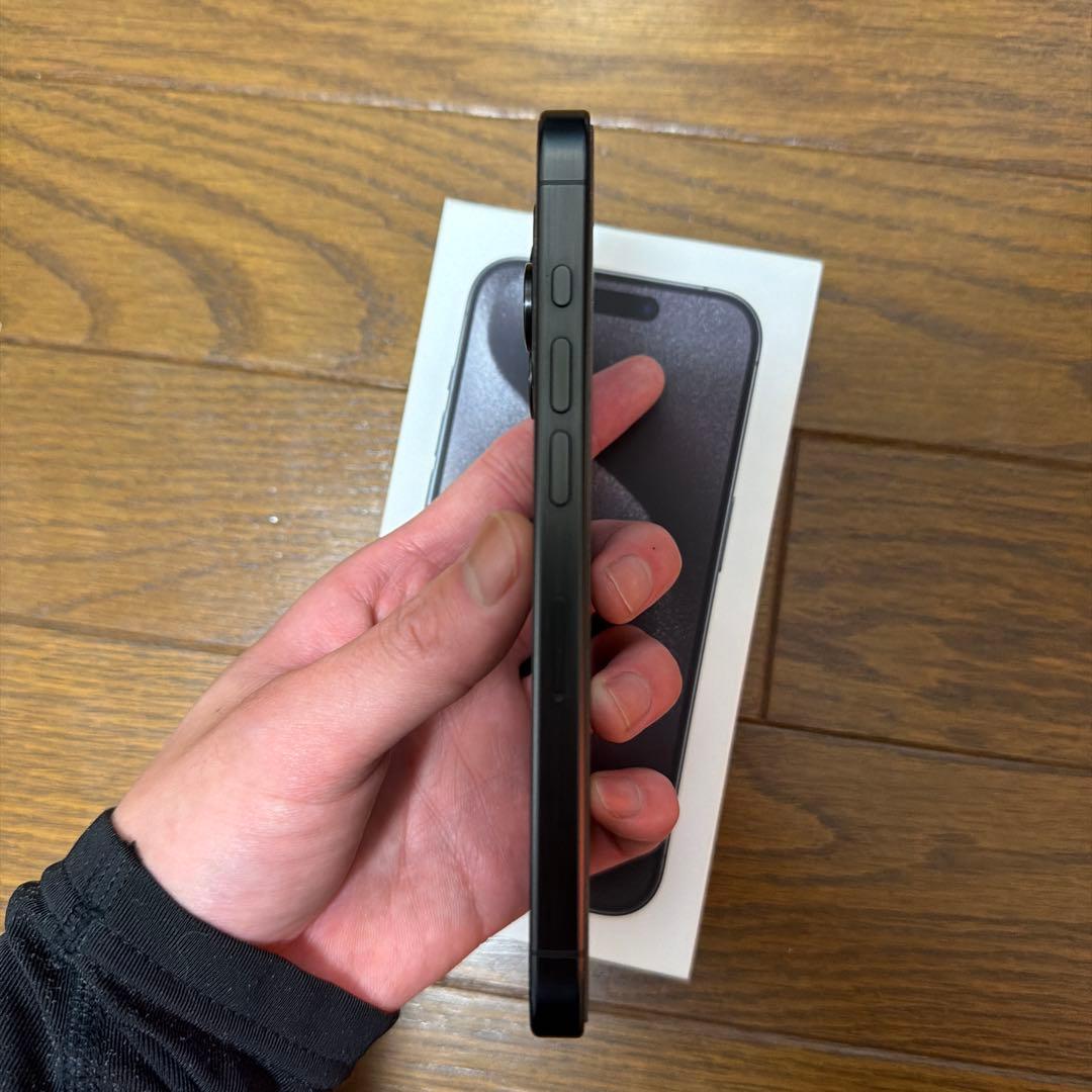 スマートフォン本体 iPhone15Pro 256GB
