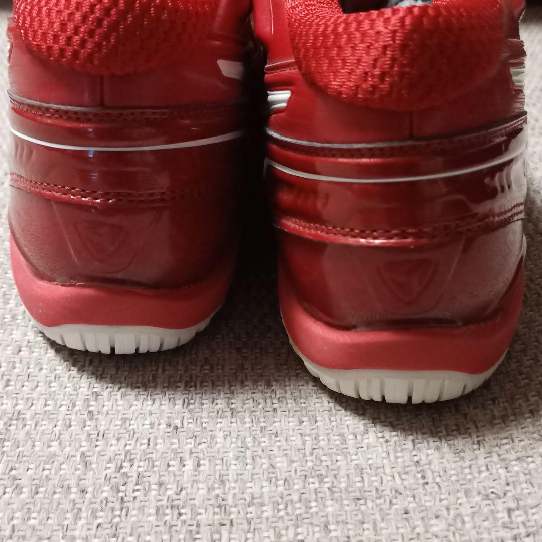 アシックス asics　バスケットシューズ