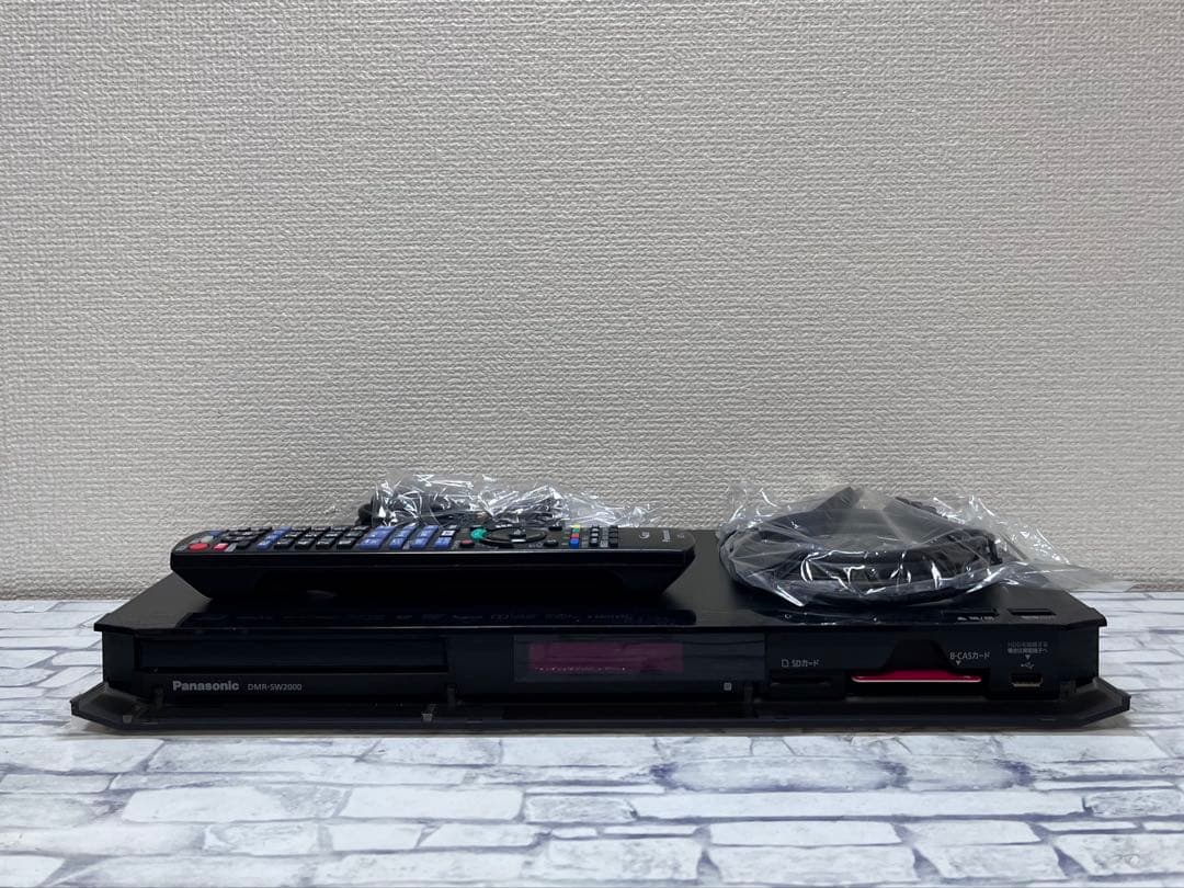 4K 2TB 2番組録画　パナソニック　BDレコーダー DMR-SW2000