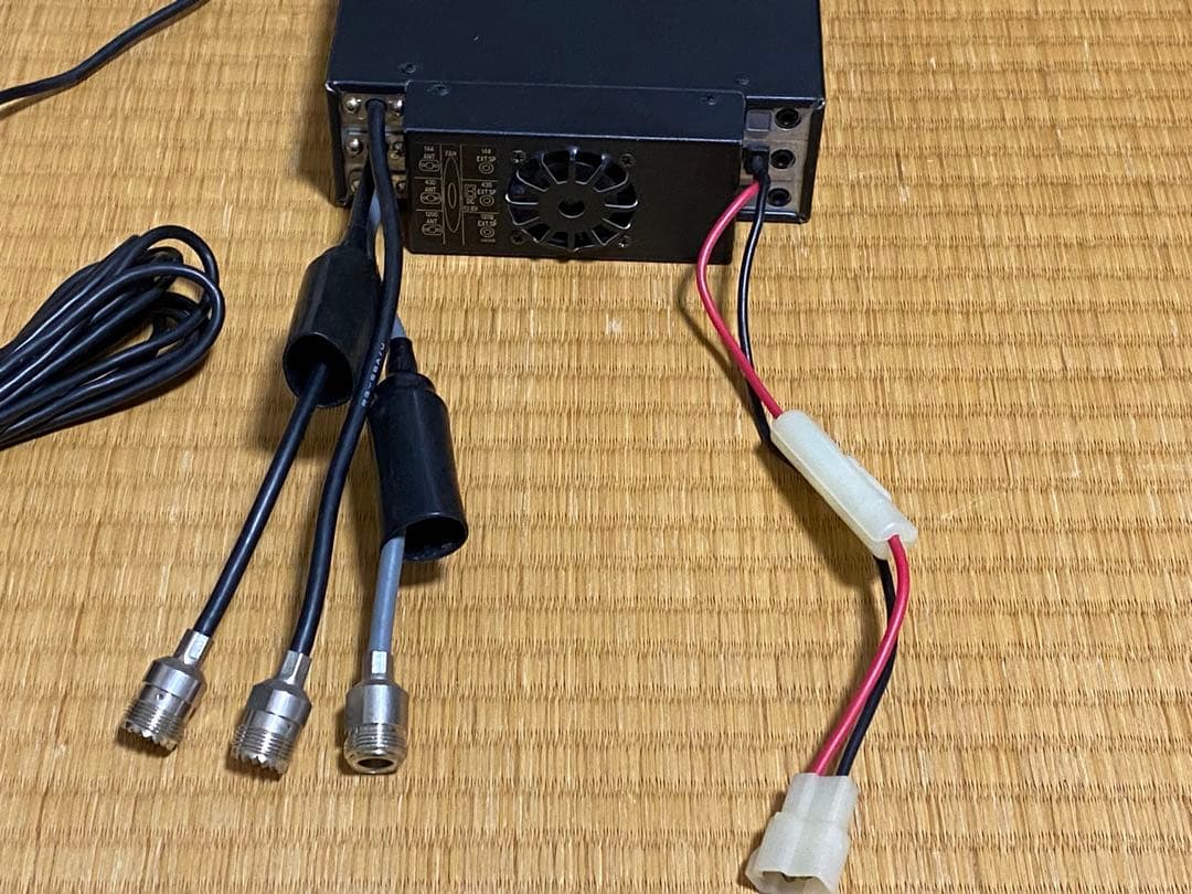 【値下】KENWOOD アマチュア無線機FM TRIBANDER TM-941D