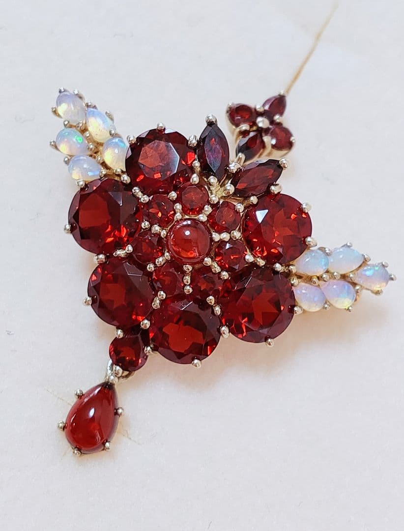 未使用品 碌山 天然ガーネット オパール ブローチ 兼 ペンダント