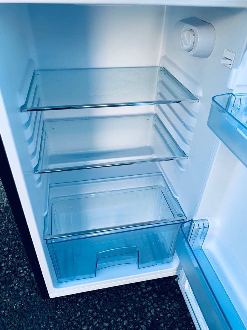 ♦A-Stage ２ドアレトロ冷凍冷蔵庫【2019年製】WRE-2115K