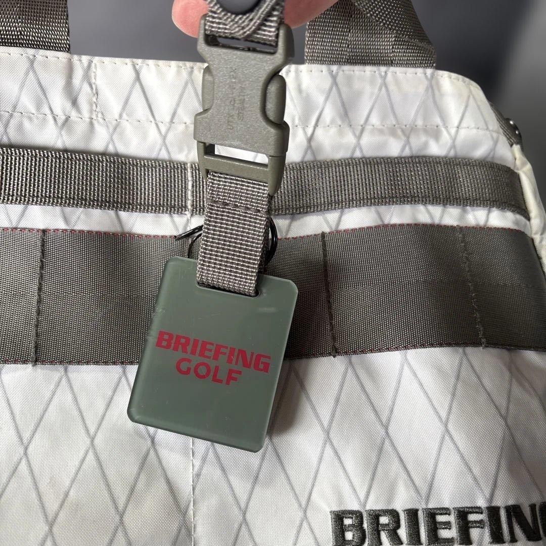 限定品　BRIEFING キルティングバッグ ホワイト