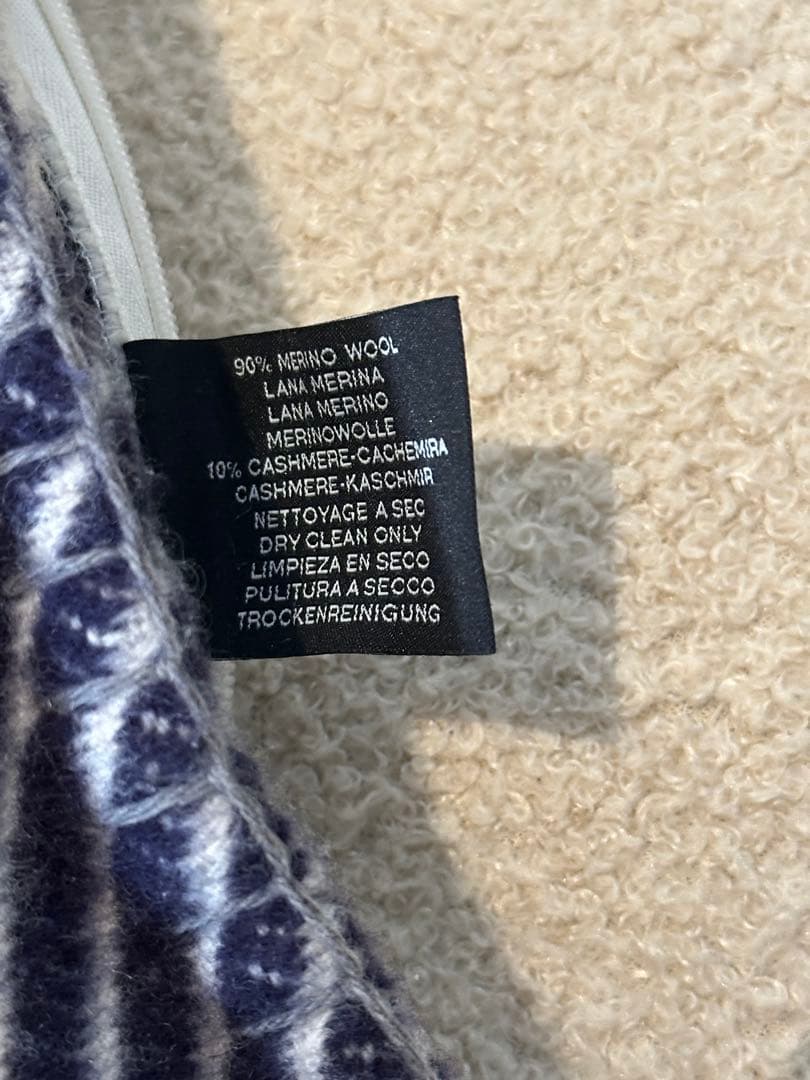 あ*ん様 ⭐️【全国送料無料】定価13万　HERMES エルメス　クッション　H