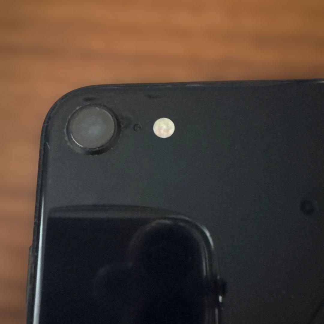 Apple iPhone SE (第3世代) ミッドナイト←※箱はSE2の物です