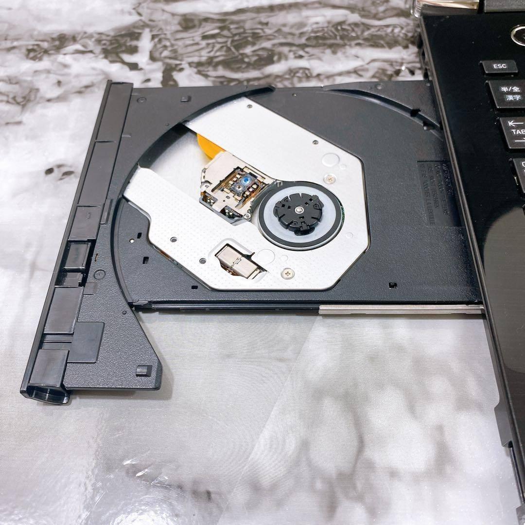 人気機種✨新品SSD✨カメラ・オフィス付✨薄型ノートパソコン Windows11