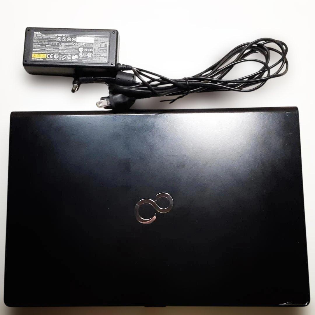 即日発送/すぐ使える//Windows11/メモリ6GB/快速SSD256GB