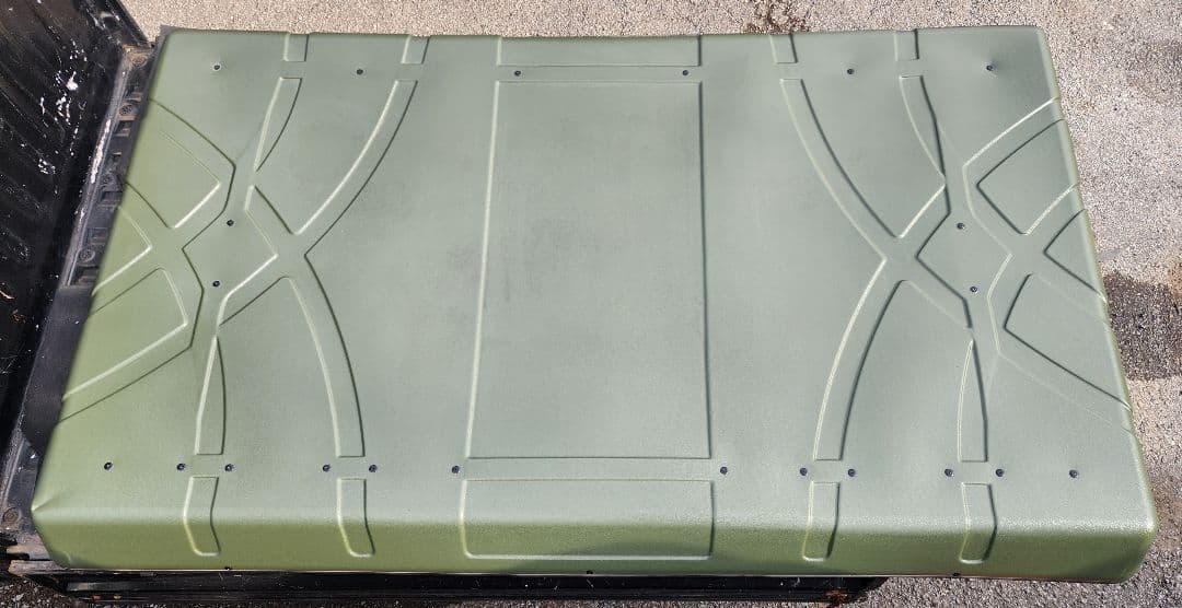 B-BASE様 GRESS電動ルーフテント