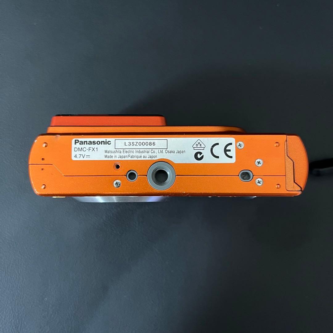 【動作確認済/極美品】Panasonic LUMIX DMC-FX1 オレンジ